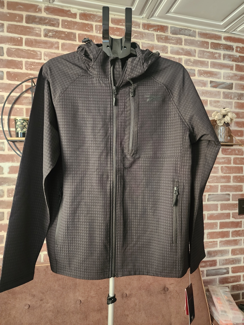 Reebok Men's Black Quilted-Look Hooded Zip Jacket